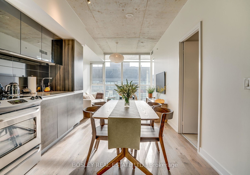 1190-dundas-street-e-toronto-ontario-e12663122