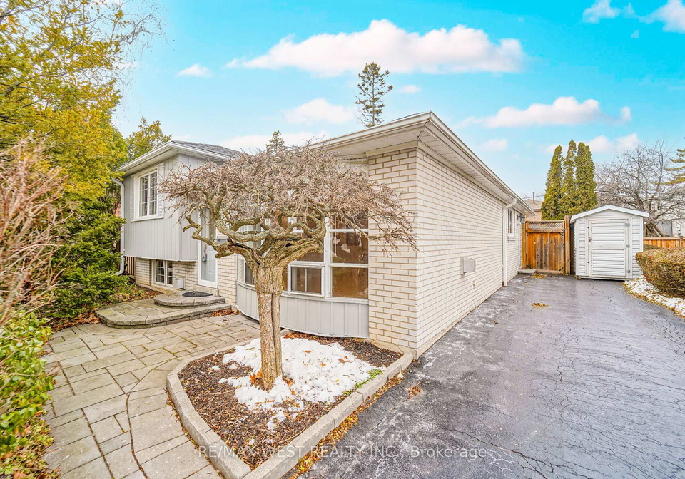 220-catalina-drive-scarborough-ontario-e12663462