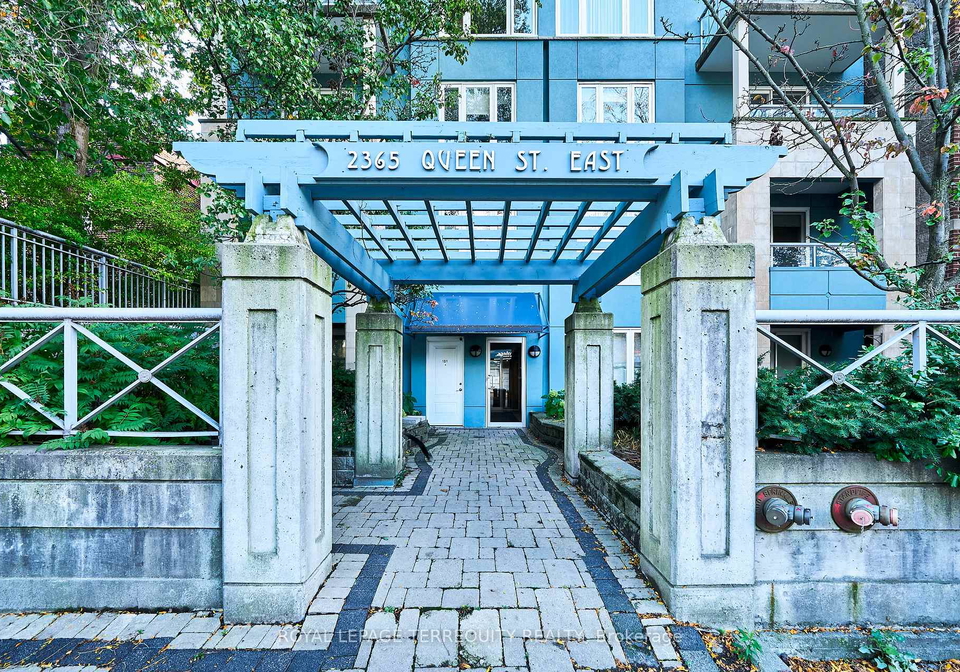2365-queen-street-e-toronto-ontario-e12663948