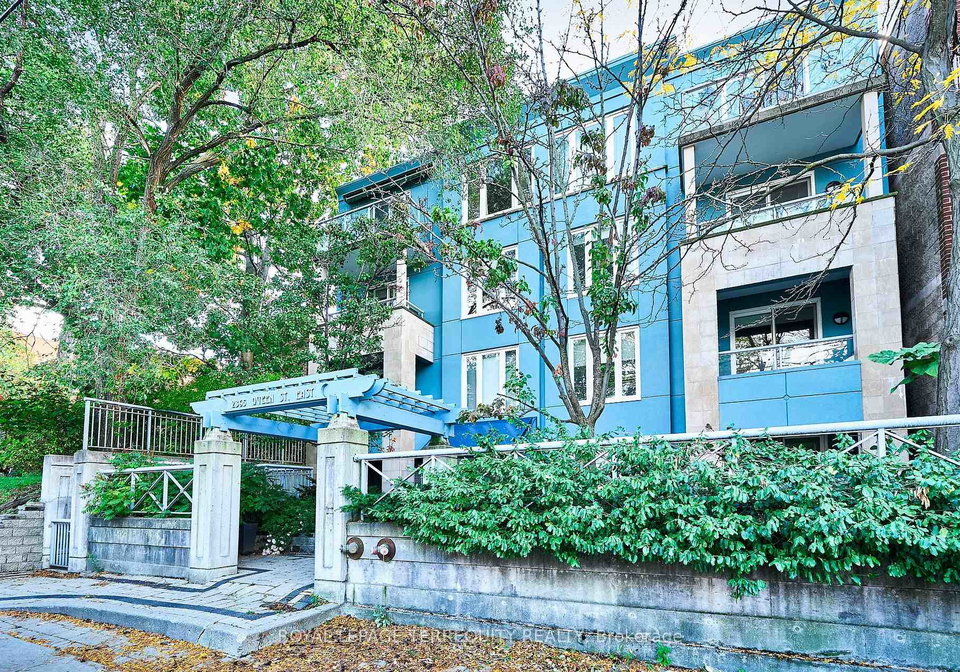 2365-queen-street-e-toronto-ontario-e12663948