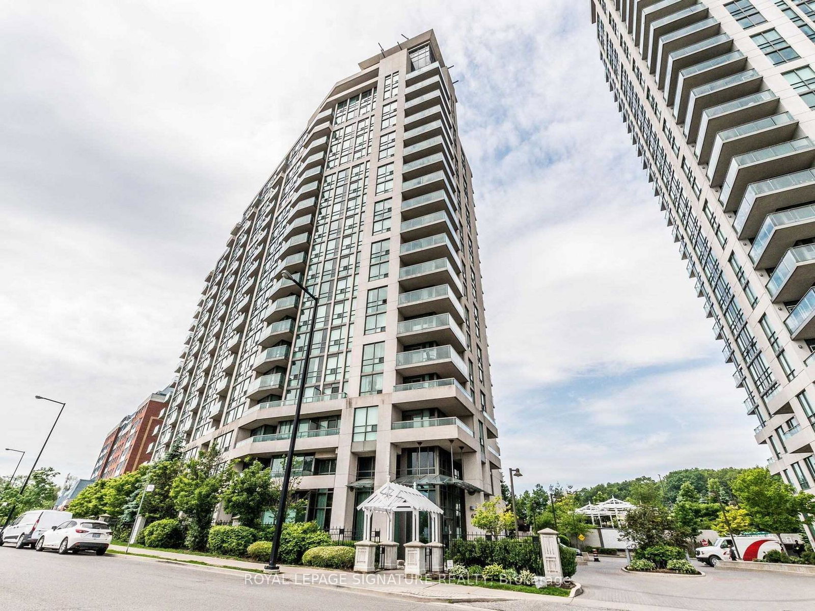 68-grangeway-avenue-scarborough-ontario-e12664190