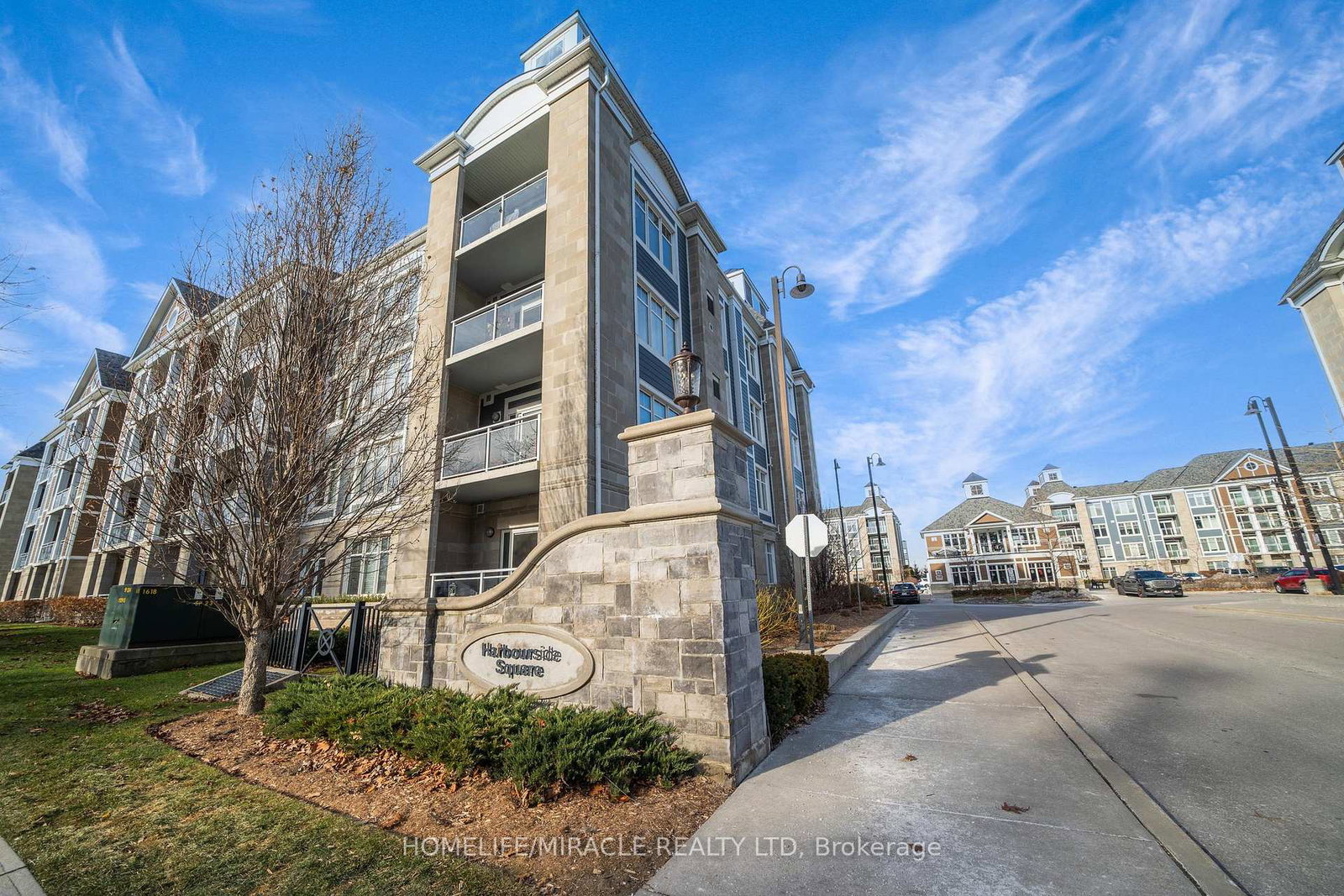 650-gordon-street-whitby-ontario-e12665406
