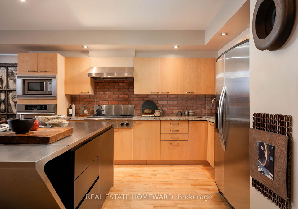 660-pape-avenue-toronto-ontario-e12665706