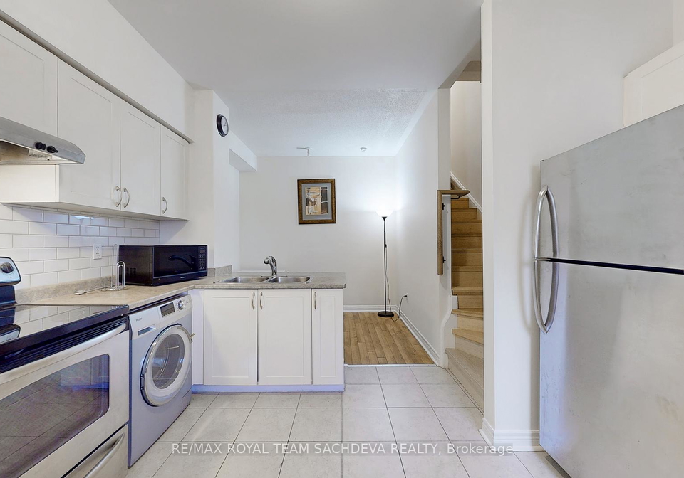 4262-kingston-road-scarborough-ontario-e12665850