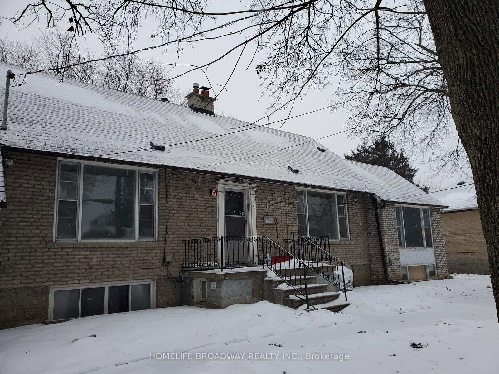 9-lamont-avenue-scarborough-ontario-e12665948
