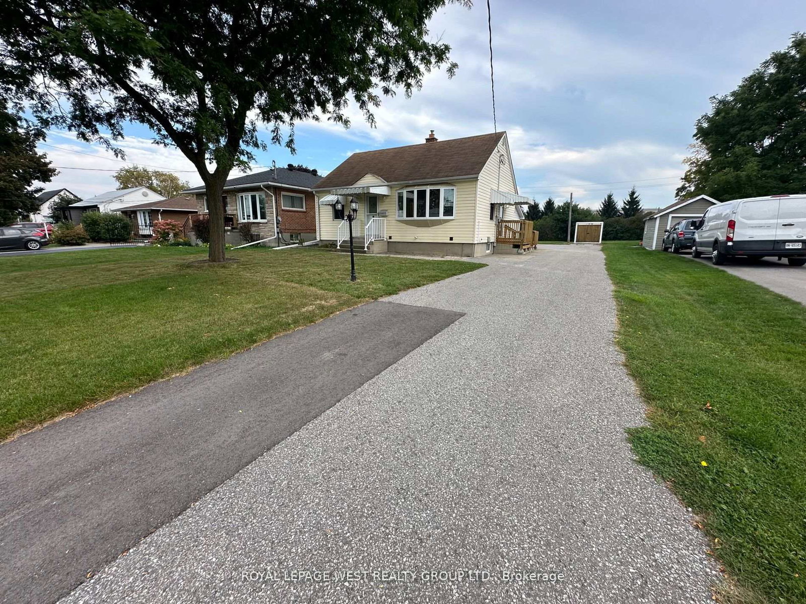 585-veterans-road-oshawa-ontario-e12668026