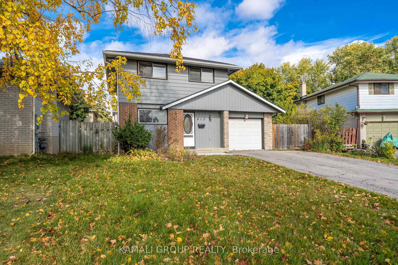 913-carnaby-crescent-oshawa-ontario-e12669656