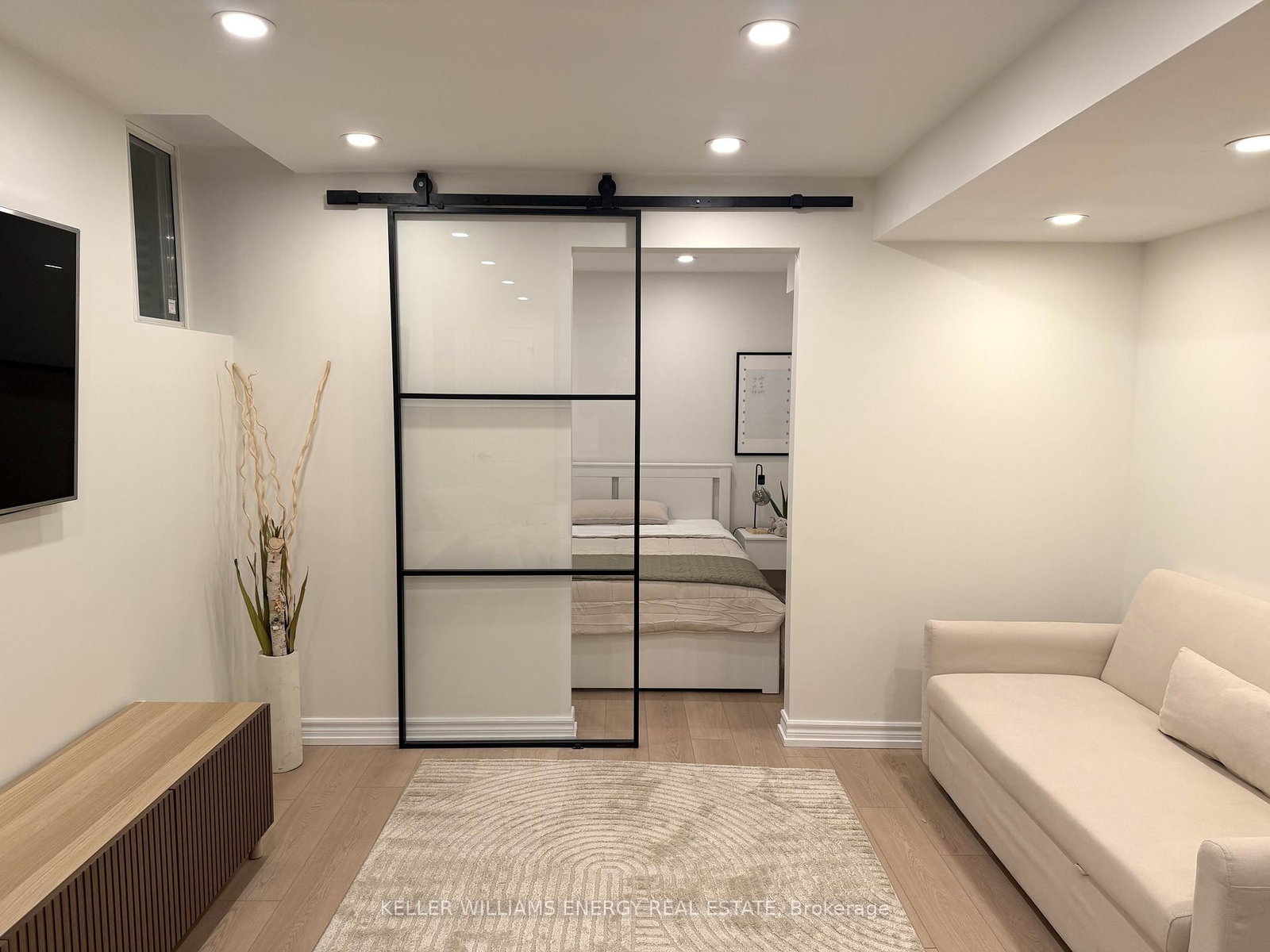 1371-linstead-street-oshawa-ontario-e12670392