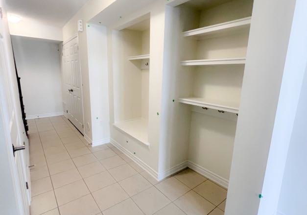 3327-thunderbird-promenade-pickering-ontario-e12670550