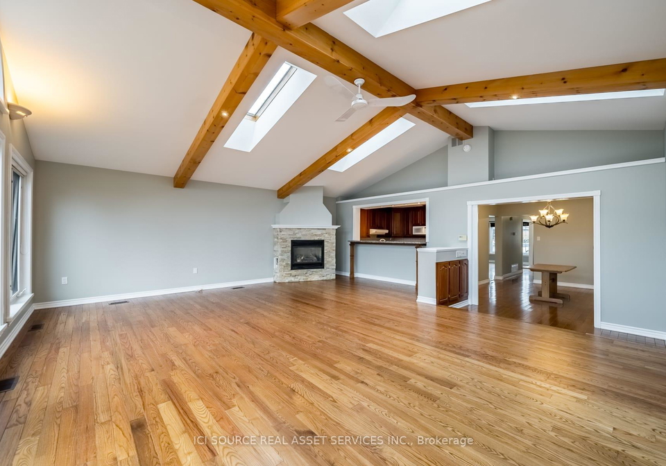 152-michael-boulevard-whitby-ontario-e12670802
