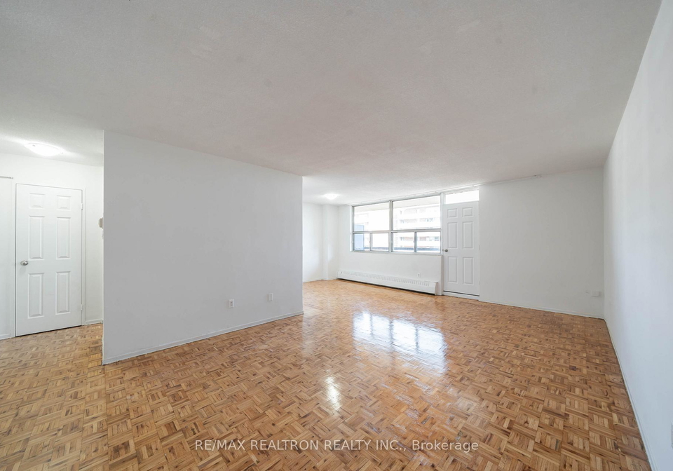 5-glamorgan-avenue-scarborough-ontario-e12671980
