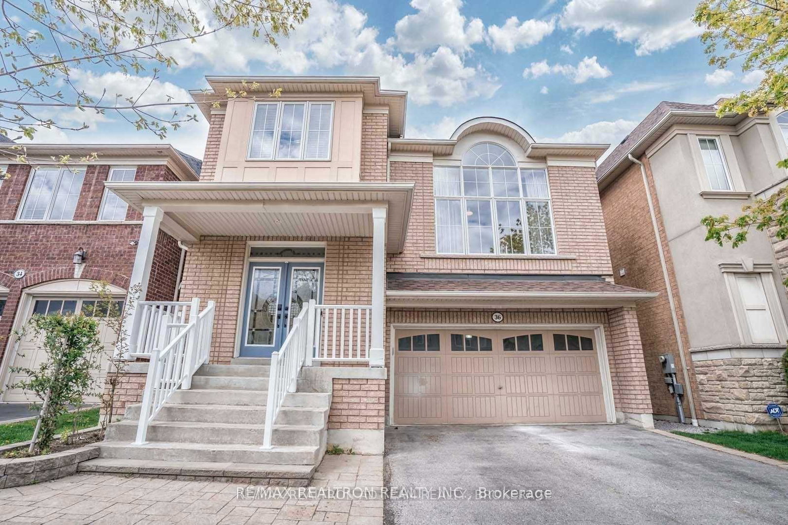 36-muscat-crescent-ajax-ontario-e12672110