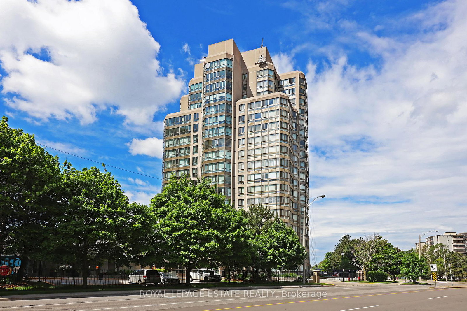 3231-eglinton-avenue-e-scarborough-ontario-e12672922