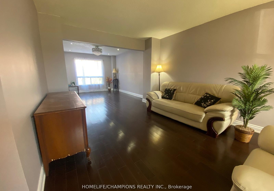 46-canmore-boulevard-scarborough-ontario-e12673090