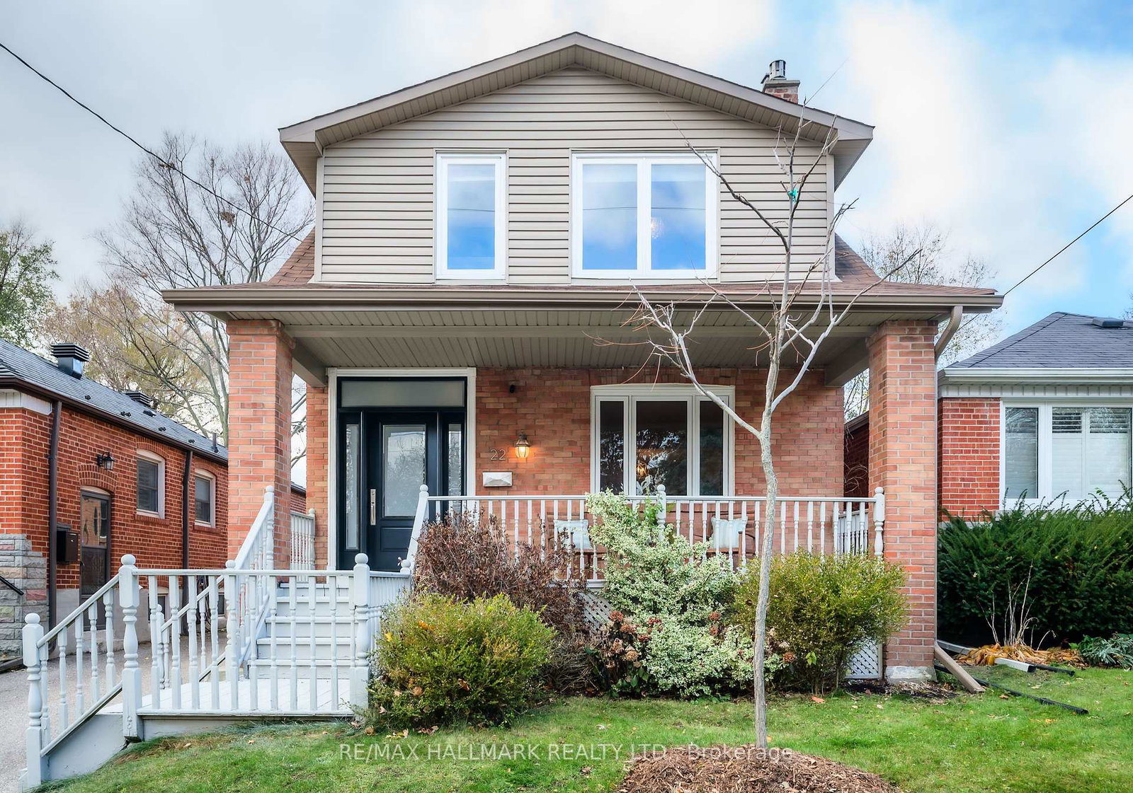 22-sharpe-street-scarborough-ontario-e12673570