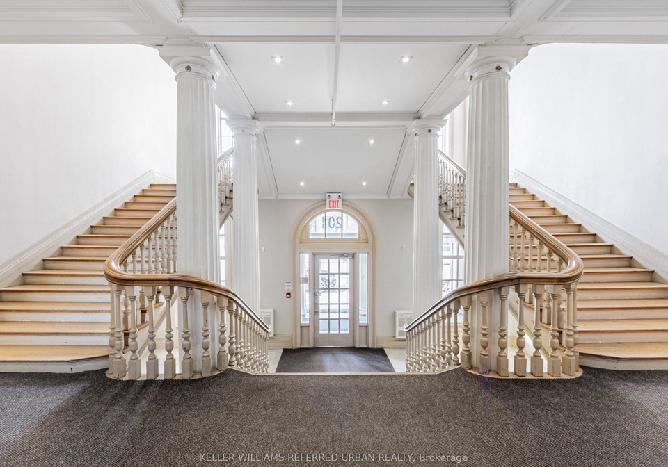 201-carlaw-avenue-toronto-ontario-e12673796