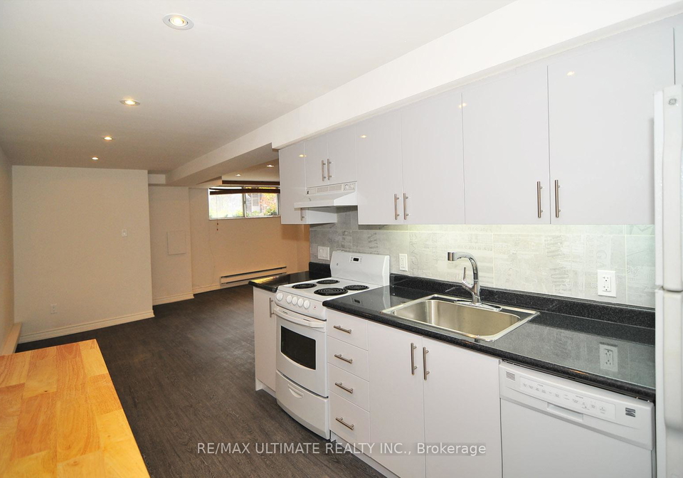 8-avion-avenue-toronto-ontario-e12674620