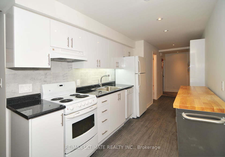 8-avion-avenue-toronto-ontario-e12674620