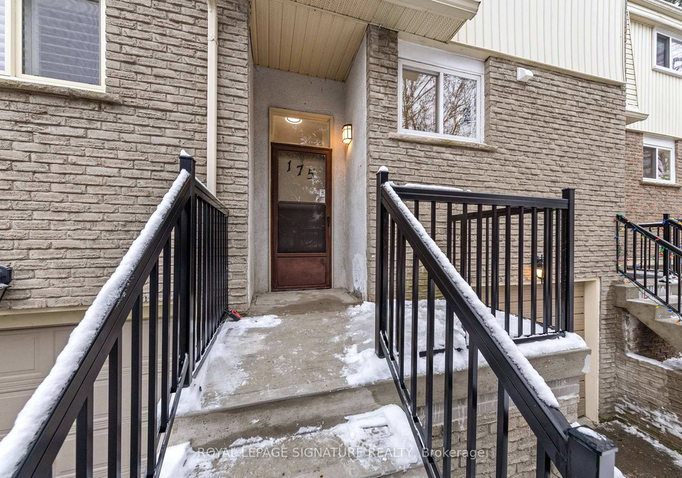 1915-denmar-road-pickering-ontario-e12674936
