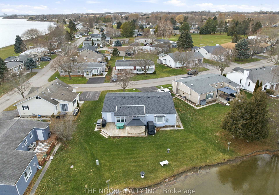 1-steelhead-lane-clarington-ontario-e12675188