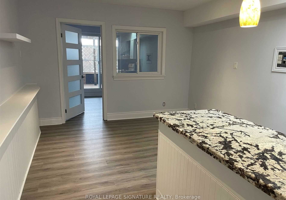 2444-danforth-avenue-toronto-ontario-e12675452