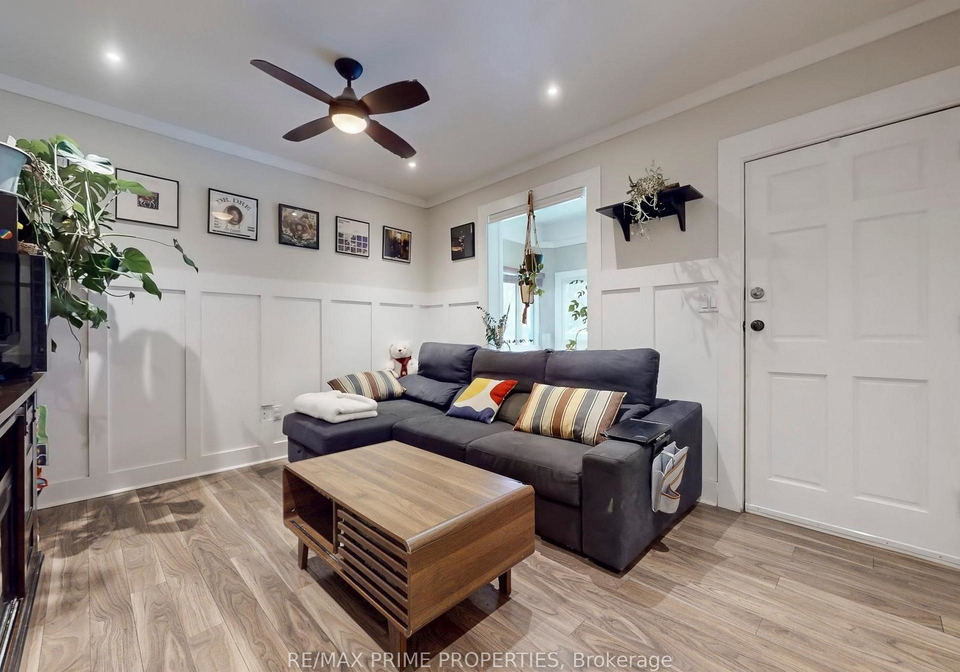 96-coleridge-avenue-east-york-ontario-e12676094