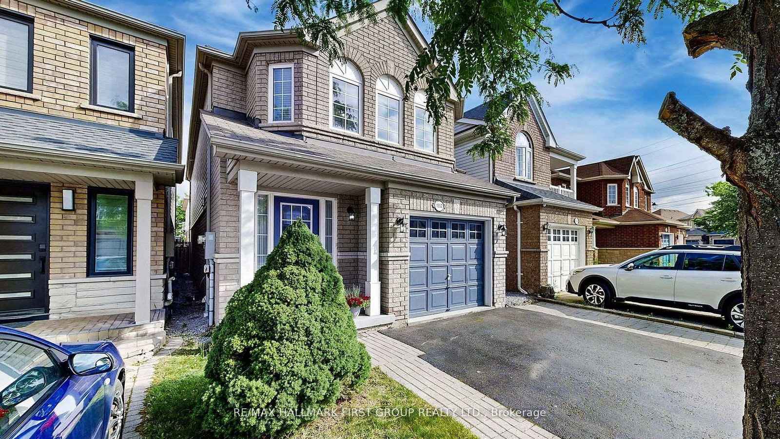 1552-avonmore-square-pickering-ontario-e12676270