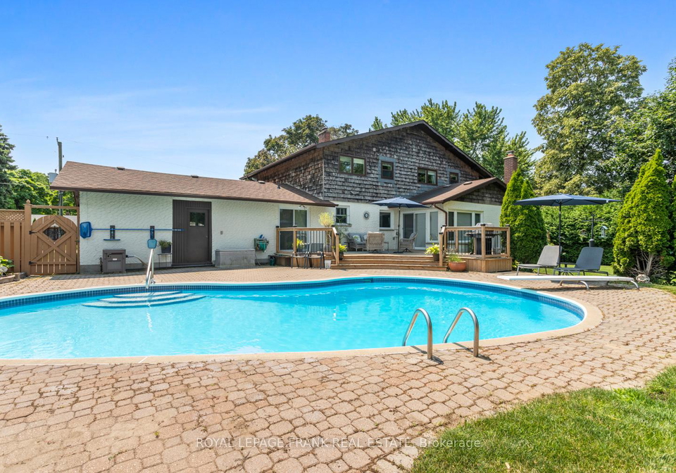 848-swiss-heights-oshawa-ontario-e12676608