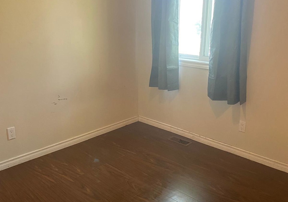 18-ormerod-street-scarborough-ontario-e12676836