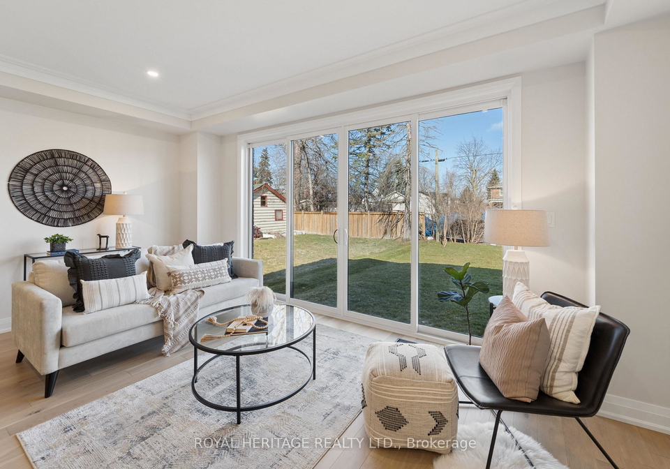 127-hickory-street-n-whitby-ontario-e12677460