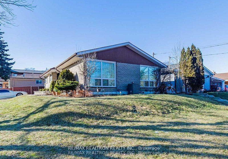 34-shoreland-crescent-scarborough-ontario-e12677792
