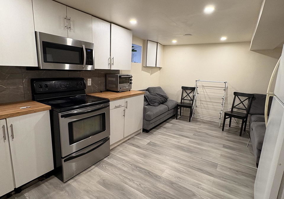 34-shoreland-crescent-scarborough-ontario-e12677792