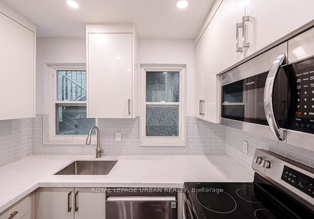989-queen-street-e-toronto-ontario-e12678058