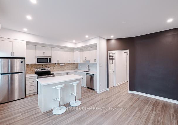 989-queen-street-e-toronto-ontario-e12678064