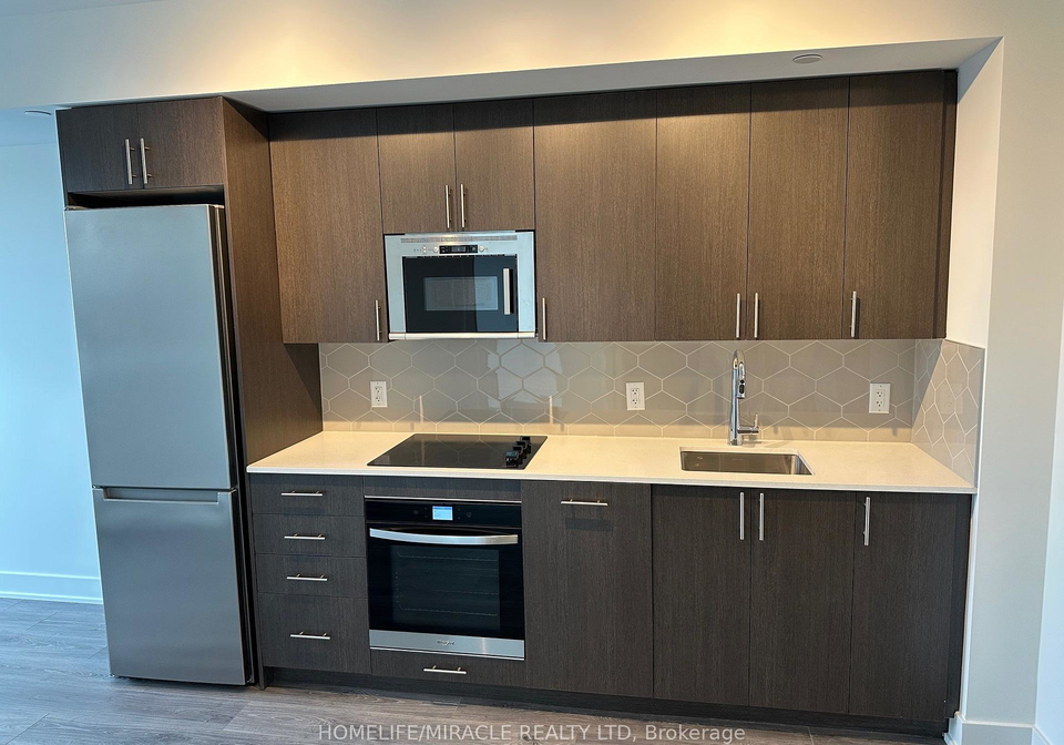 2545-simcoe-street-oshawa-ontario-e12678952