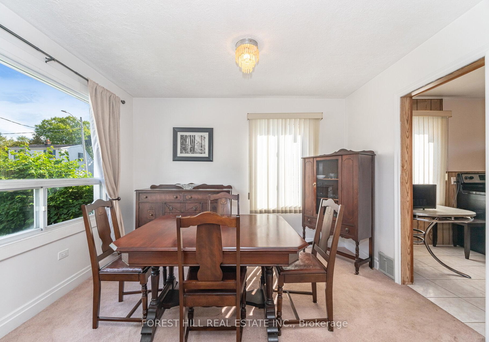 2-topham-road-east-york-ontario-e12678994