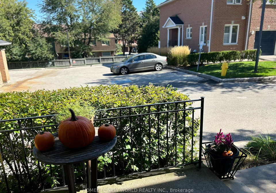83-mondeo-drive-scarborough-ontario-e12679082