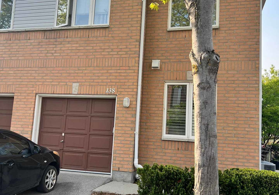 83-mondeo-drive-scarborough-ontario-e12679082