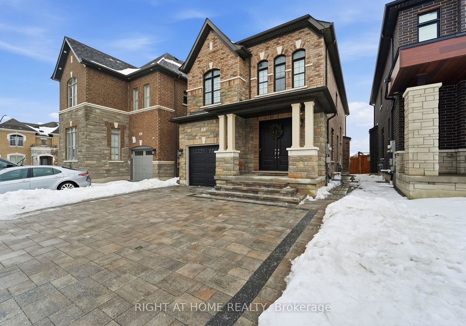 7-walter-clifford-nesbitt-drive-whitby-ontario-e12679262