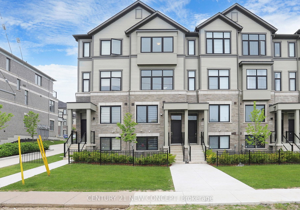 414-okanagan-path-oshawa-ontario-e12680520
