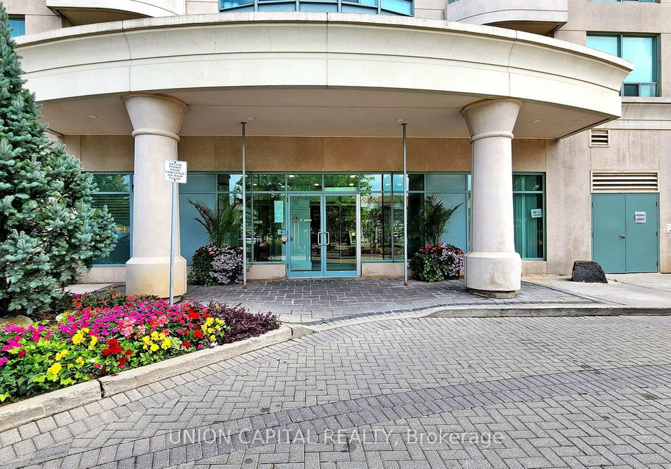 61-town-centre-court-scarborough-ontario-e12680582