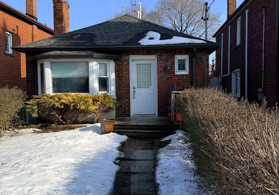 63-billings-avenue-toronto-ontario-e12681468