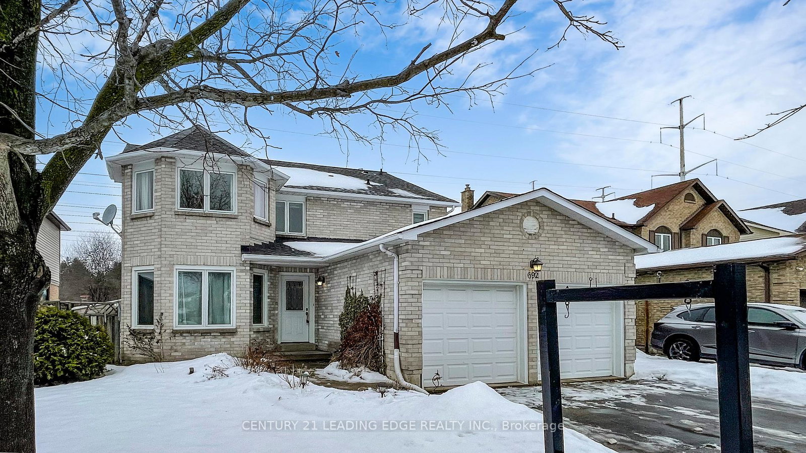 692-amaretto-avenue-n-pickering-ontario-e12681716