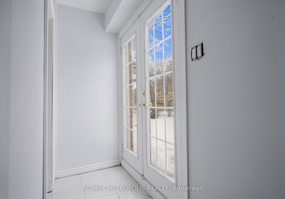 50-applemore-road-scarborough-ontario-e12682566