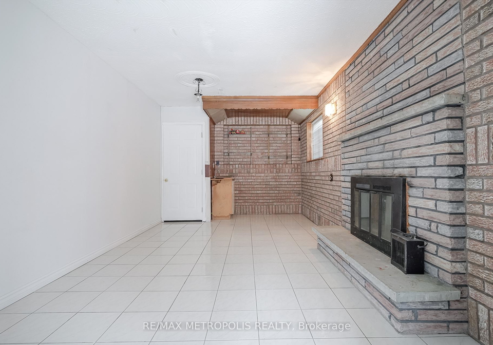 50-applemore-road-scarborough-ontario-e12682566