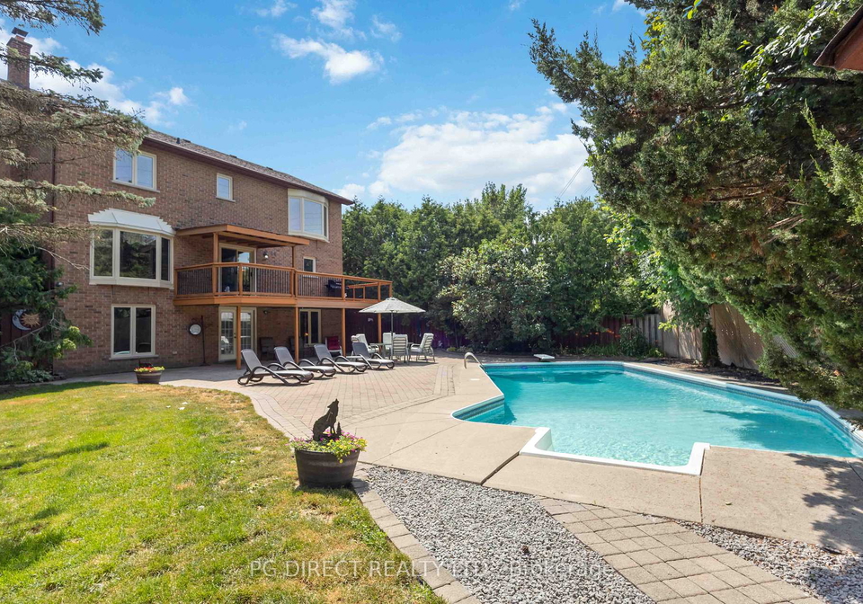 44-henderson-drive-whitby-ontario-e12682592
