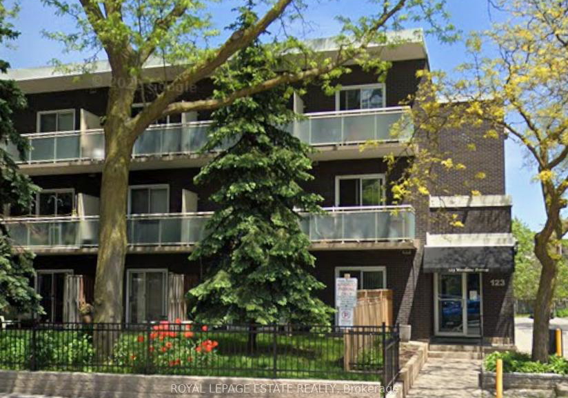 123-woodbine-avenue-toronto-ontario-e12682852
