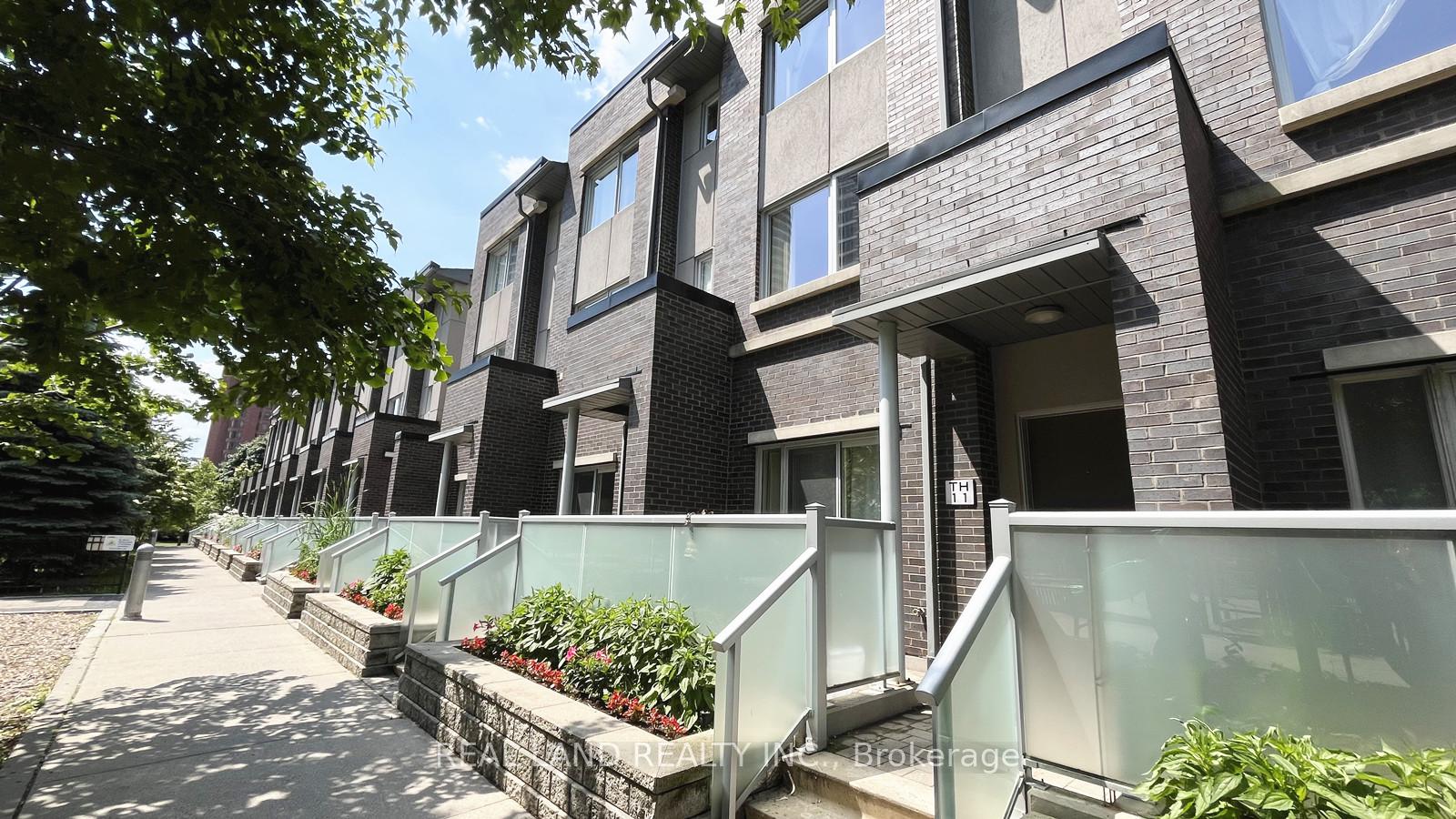 310-village-green-square-e-scarborough-ontario-e12683584