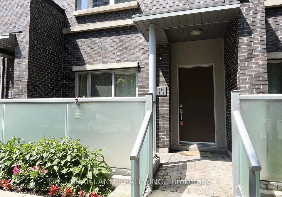 310-village-green-square-e-scarborough-ontario-e12683584