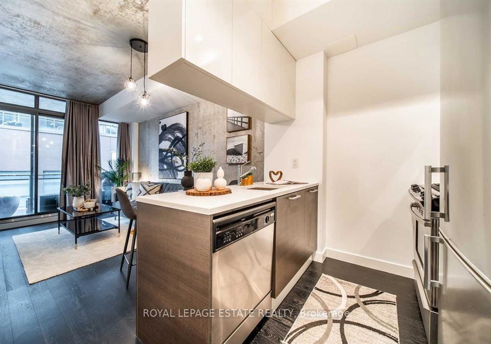 90-broadview-avenue-toronto-ontario-e12683854